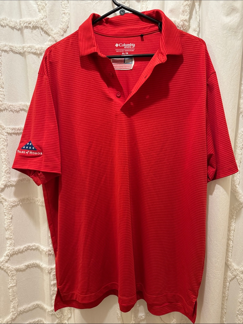 Columbia Red Men’s Short-Sleeve Polo with Subtle Ribbed Texture